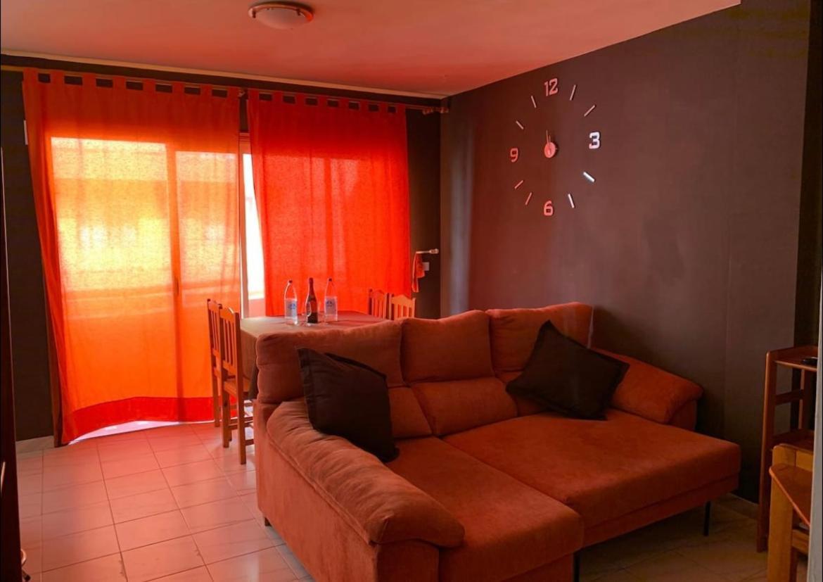 Apartamento Brisas Del Medano Apartment Екстериор снимка