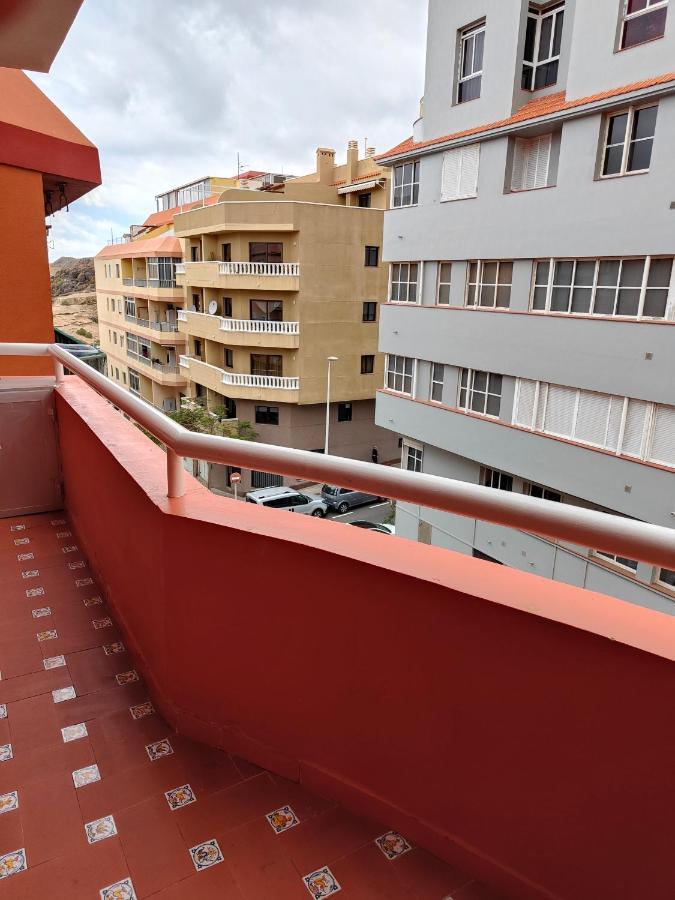 Apartamento Brisas Del Medano Apartment Екстериор снимка